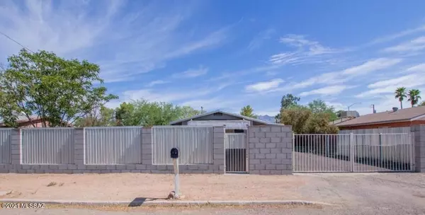 4101 E Flower Street, Tucson, AZ 85712