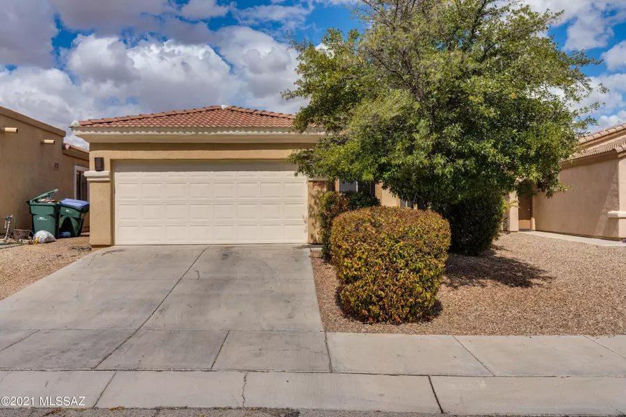 419 E Camino Rancho Redondo, Sahuarita, AZ 85629