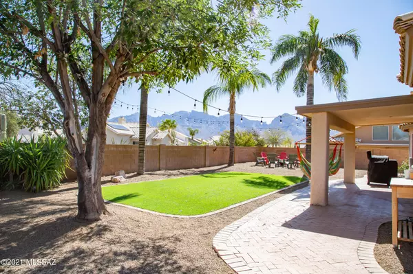 Oro Valley, AZ 85737,1302 W Seven Falls Place