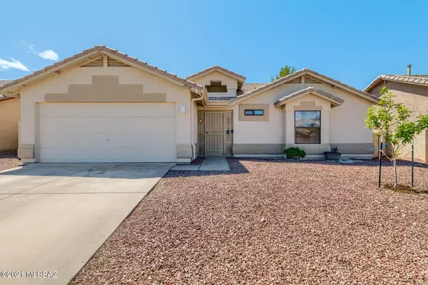 7958 S New Abbey Drive, Tucson, AZ 85747