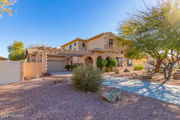 Oro Valley, AZ 85755,469 W Sunview Drive