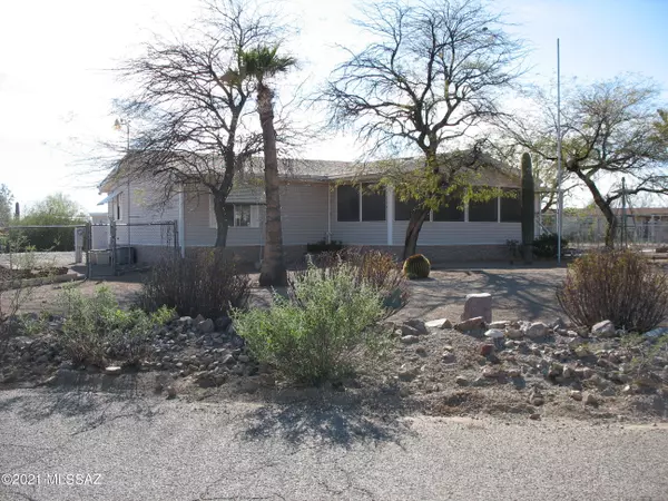 6541 W Emjay Avenue, Tucson, AZ 85735