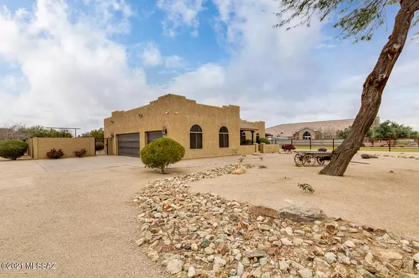 39533 N Kenworthy Road, San Tan Valley, AZ 85143