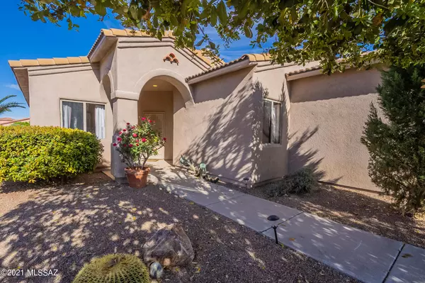 2269 S Via Massari, Green Valley, AZ 85614