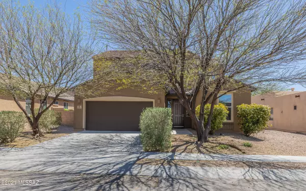 302 E Forrest Feezor Street, Vail, AZ 85641