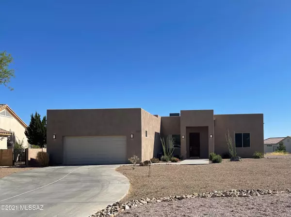 1197 Noche Court, Rio Rico, AZ 85648