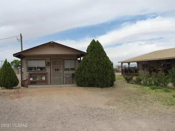 San Simon, AZ 85632,2869 N Cottontail Lane