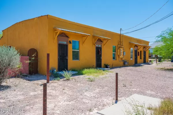 837 S 8Th Avenue, Tucson, AZ 85701