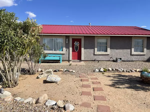 Benson, AZ 85602,743 S Foothill Place