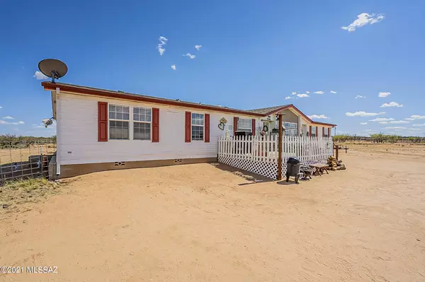 Benson, AZ 85602,688 N Ash Place