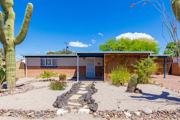 1409 S Cloverland Avenue, Tucson, AZ 85711