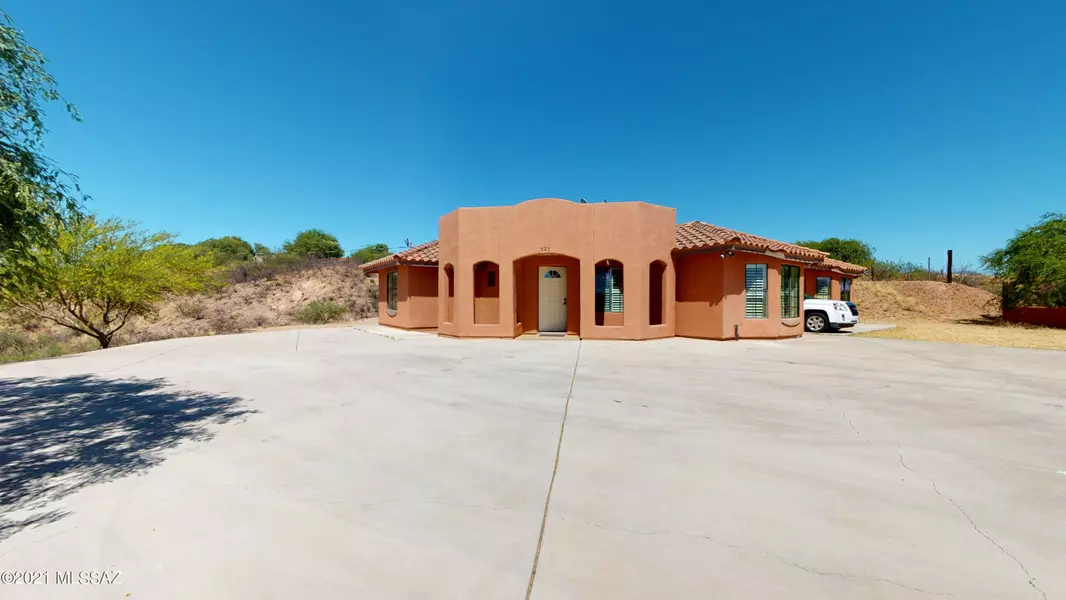 925 Calle Coyote, Rio Rico, AZ 85648