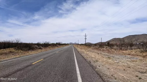 Cochise, AZ 85606,4 ACRE on W Big Draw Road #--