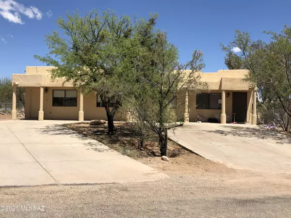 424 Circulo Cisne, Rio Rico, AZ 85648