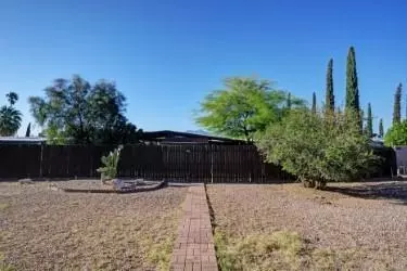 Tucson, AZ 85730,7221 E Pomegranate Street