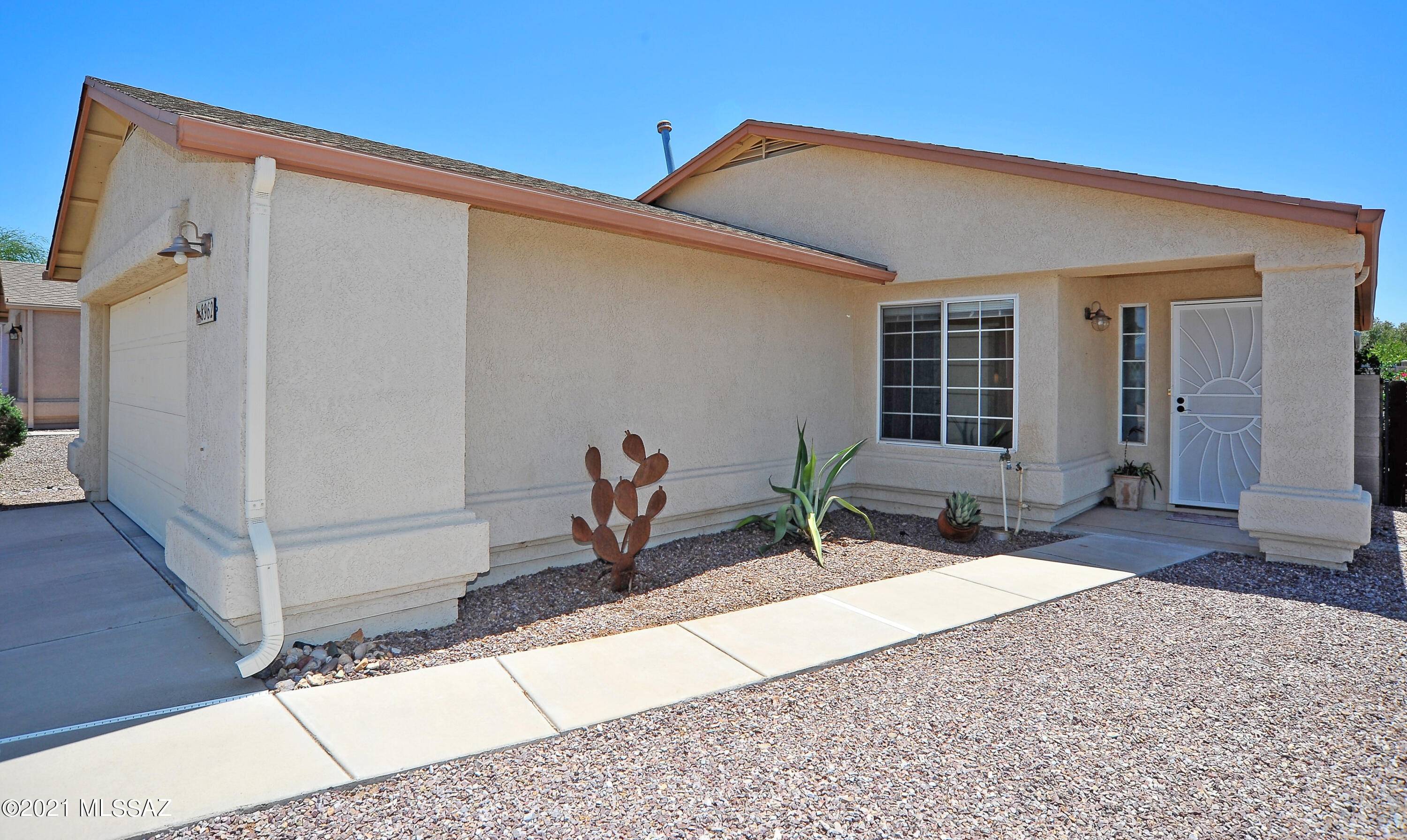 Tucson, AZ 85730,8962 E Weyburn Drive