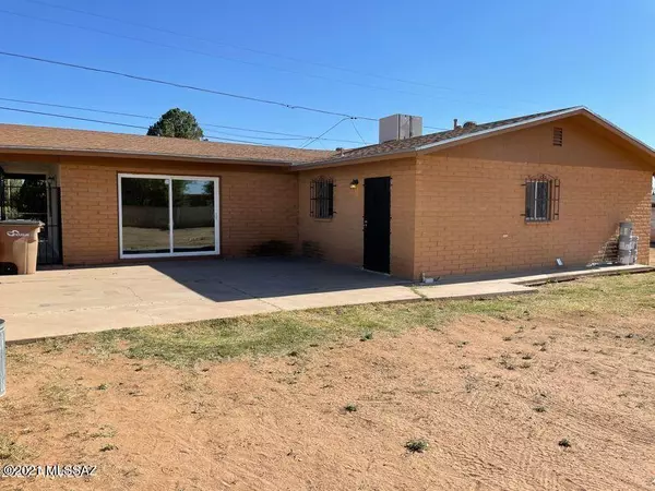 Douglas, AZ 85607,526 Carmelita Avenue