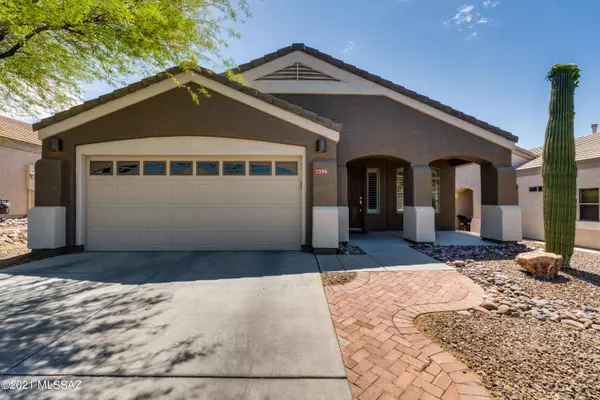 5396 W Winding Desert Drive, Marana, AZ 85658