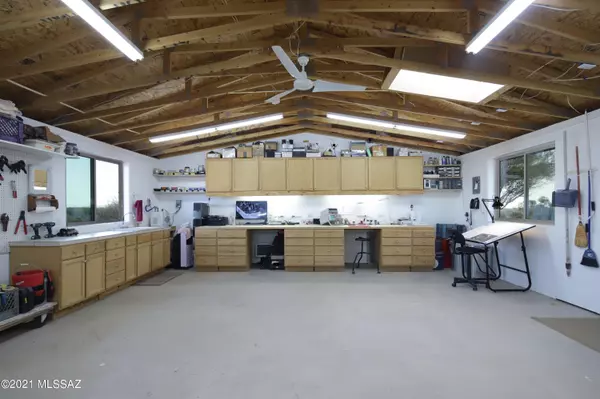 Tucson, AZ 85747,7350 S Cactus Thorn Lane