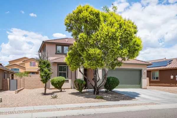 10455 S Cutting Horse Drive, Vail, AZ 85641