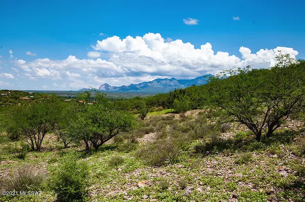 30 Garrett Ranch Rd, Tubac, AZ 85646