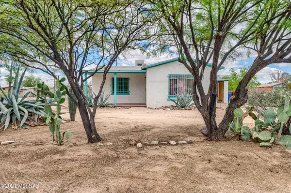 4866 E 3Rd Street, Tucson, AZ 85711