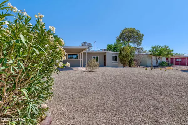 3032 E 18Th Street, Tucson, AZ 85716