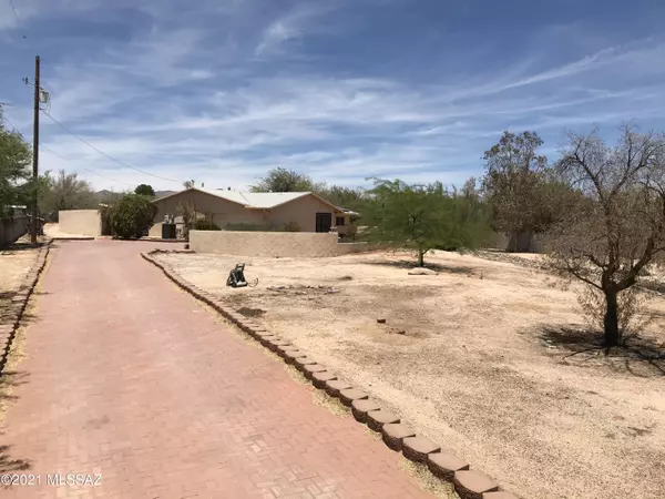 3450 W Camino Christy, Tucson, AZ 85742