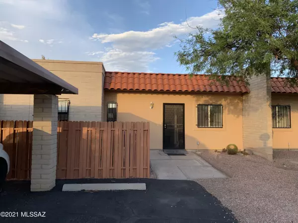 893 S Pantano Parkway, Tucson, AZ 85710