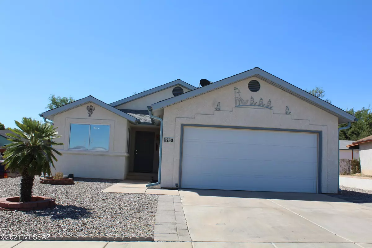 Benson, AZ 85602,230 E Radine Ridge