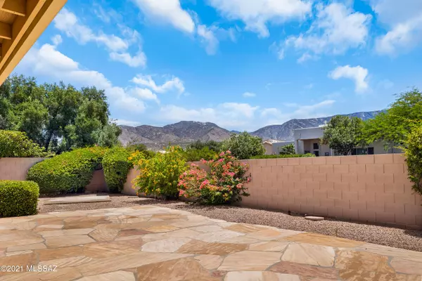 38285 S Mountain Site Drive, Tucson, AZ 85739