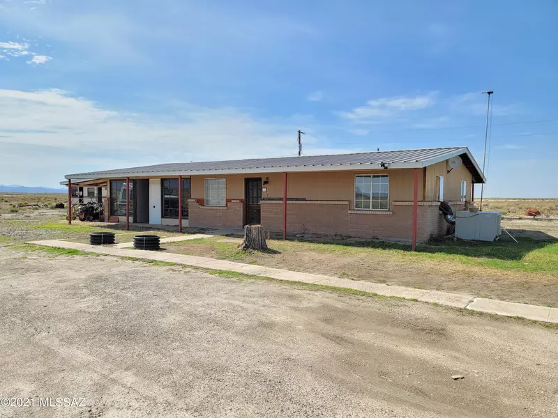 188 6th Lane, Willcox, AZ 85643