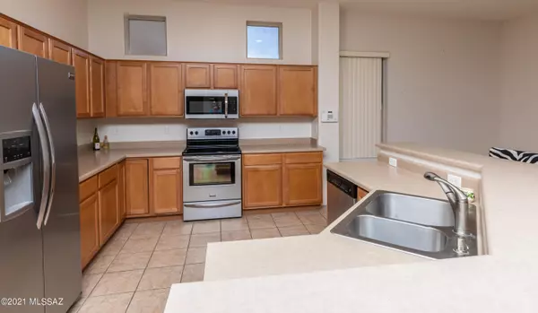 Sahuarita, AZ 85629,41 W Camino Tierra Montana