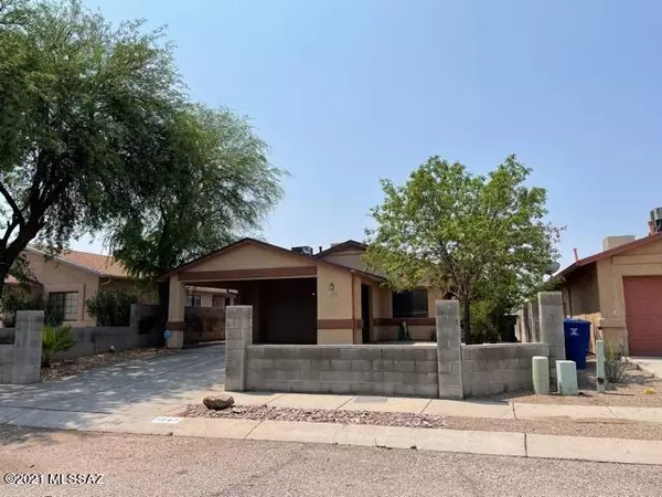 Tucson, AZ 85746,1647 W Maplewood Drive