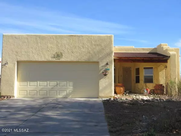 339 Via Bella Donna, Rio Rico, AZ 85648