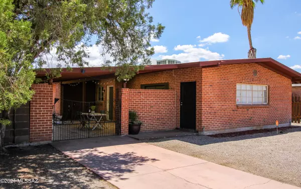 3244 E 2nd Street, Tucson, AZ 85716