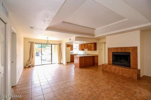 5051 N Sabino Canyon Road #1125, Tucson, AZ 85750