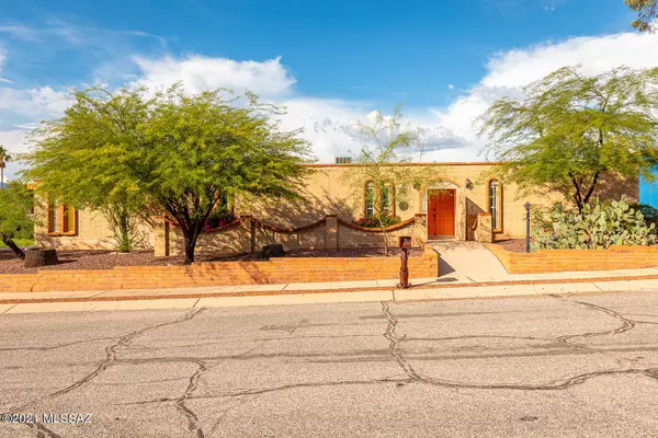 707 S Mountvale Drive, Tucson, AZ 85710