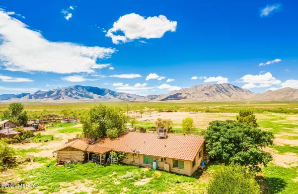 Cochise, AZ 85606,1317 W Eslick Ranch Road