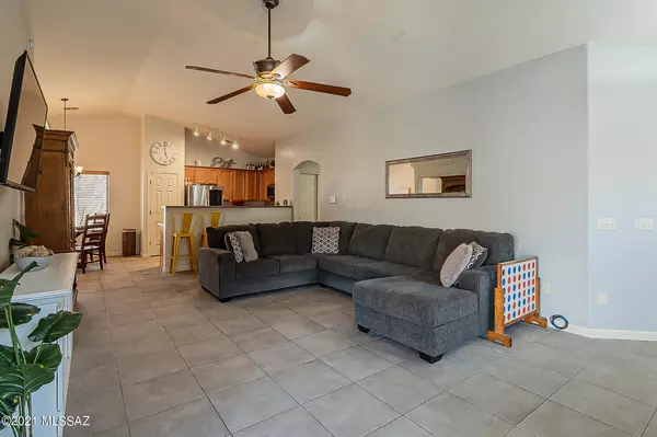 Marana, AZ 85658,14194 N Maize Farm Avenue