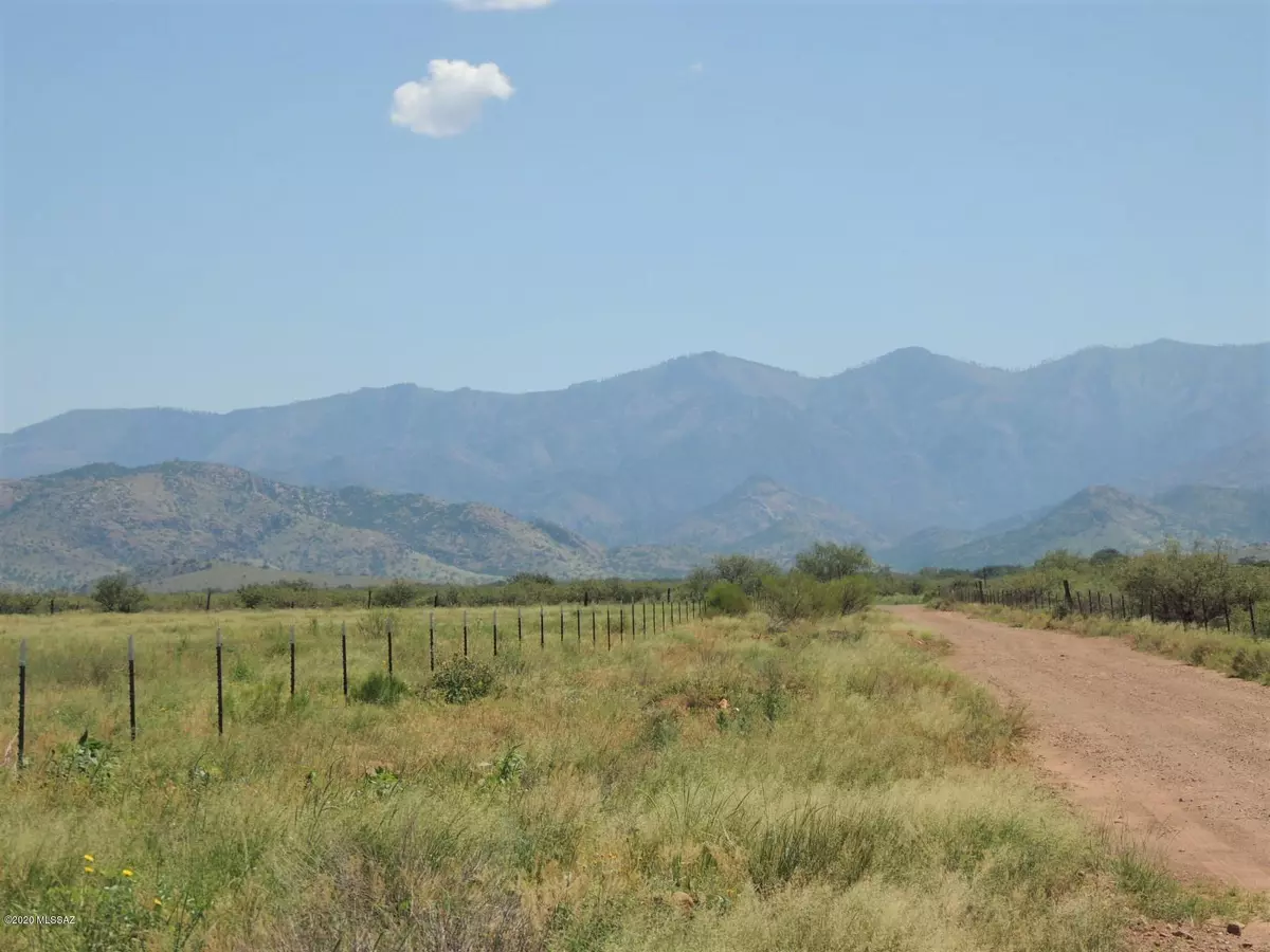 Pearce, AZ 85625,40 Ac S Kuyendall & Shamrock Road #008