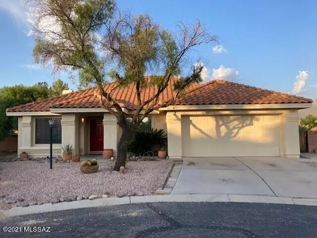 10090 N Mashie Lane, Oro Valley, AZ 85737