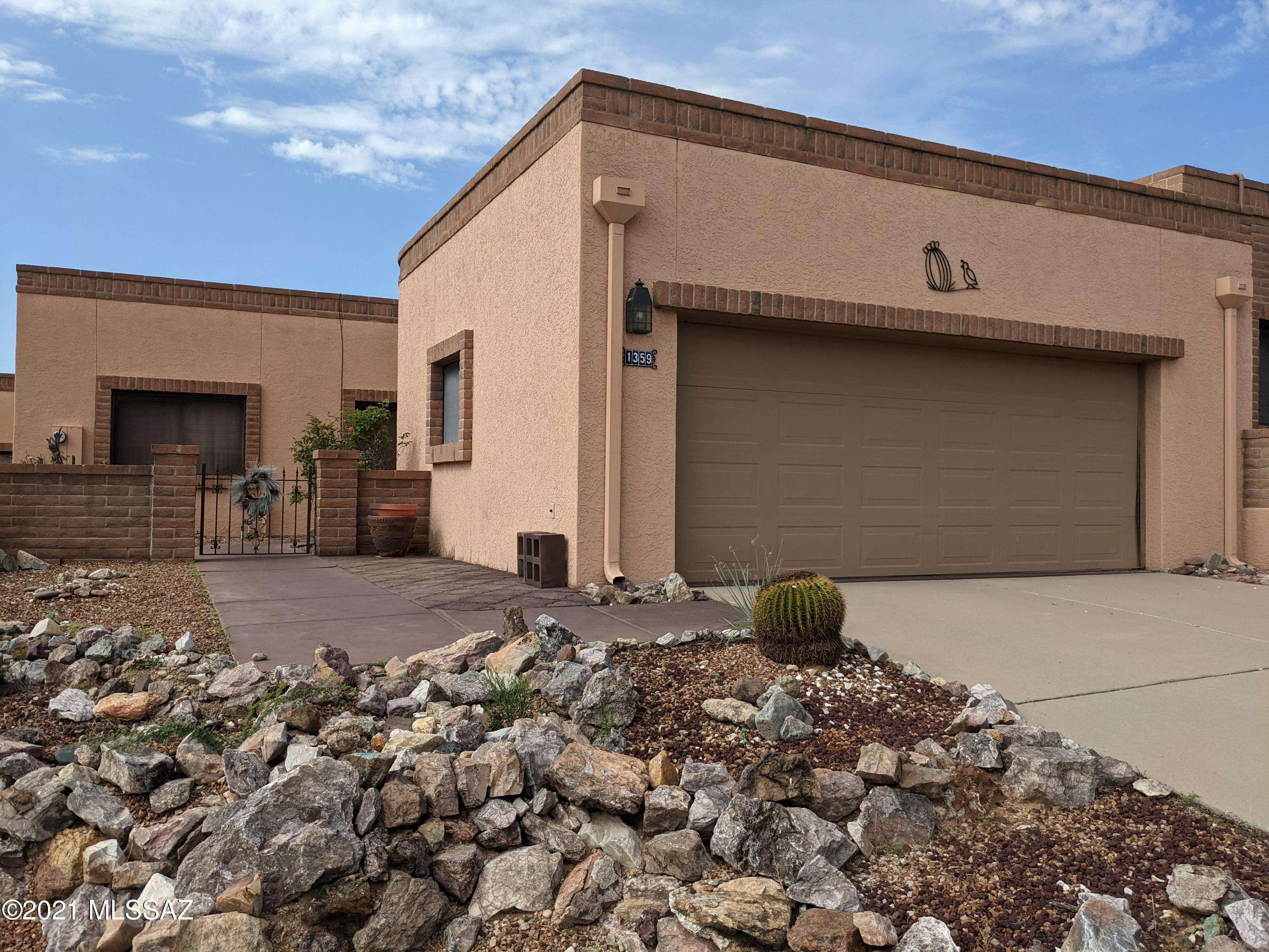 1359 W Camino De La Oca, Green Valley, AZ 85622