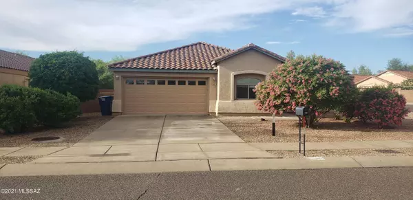 2407 W Golden Hills Road, Tucson, AZ 85745