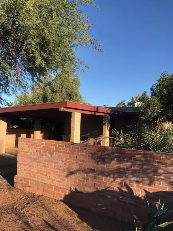 1818 E Mitchell Street, Tucson, AZ 85719