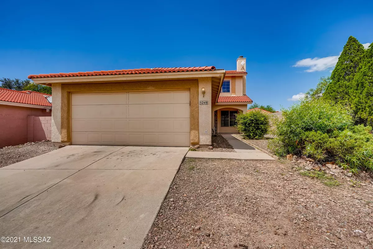 Tucson, AZ 85742,5248 W Wood Owl Drive