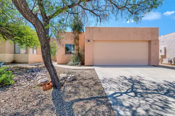 1885 W River Otter Drive, Tucson, AZ 85704