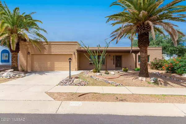 122 W Calle Canon de Faber, Green Valley, AZ 85614