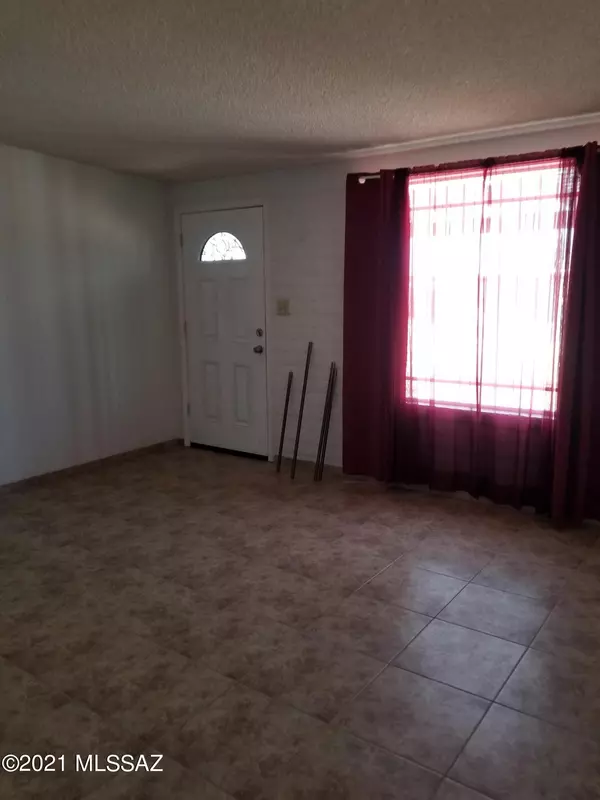 Tucson, AZ 85704,1021 W Edgewater Drive