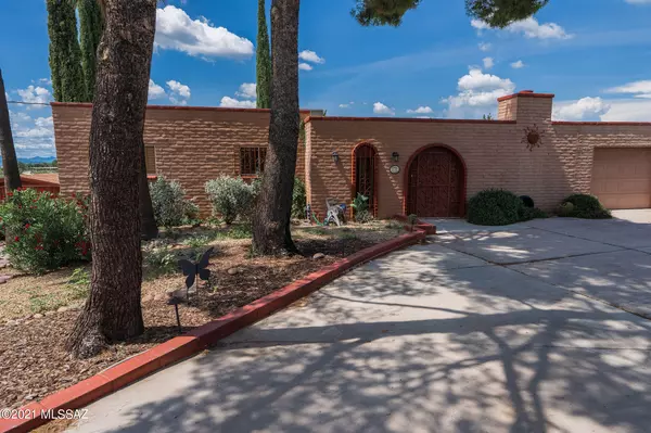 1281 N David Drive, Nogales, AZ 85621